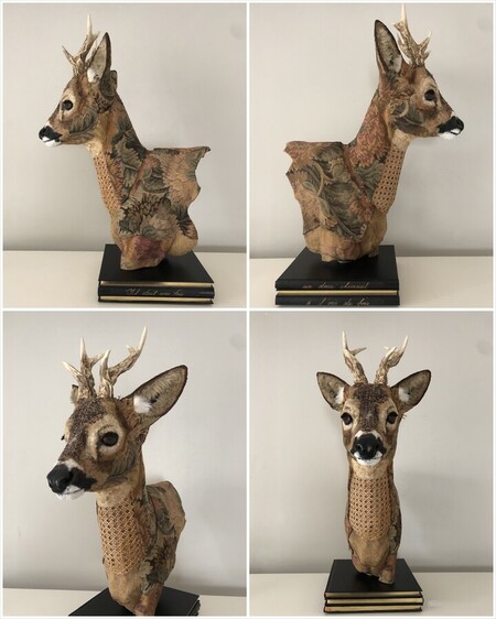 Chevreuil(1)  67 x 45 x 24 cm carton, papiers divers, charbon de bois, fil de fer, Bolduc, textiles divers, chutes de colle chaude, caf&eacute;, rouille, papier aluminium, capsules de plaques de m&eacute;dicaments, emballage plastique noir, chambre &agrave; air de v&eacute;lo, cuir et fourrure synth&eacute;tiques, crin de cheval, poils de chien, charbon de bois, ficelle de lieuse, jute, cannage de chaise, tige m&eacute;tallique, livres agenda.